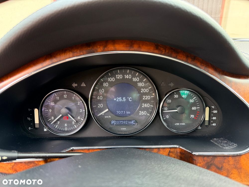Mercedes-Benz CLS 350 - 12