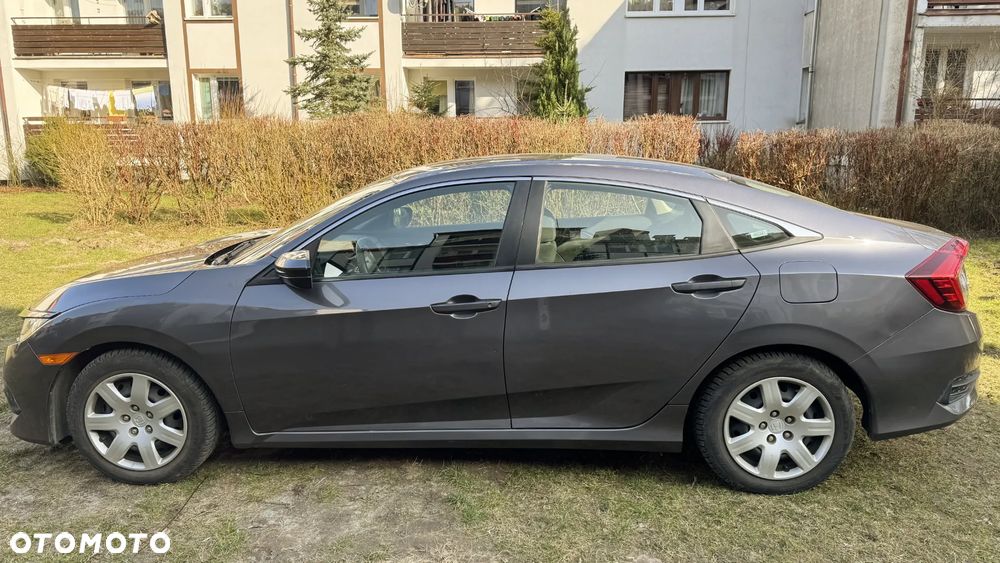 Honda Civic 2.0 i-VTEC LX CVT - 12