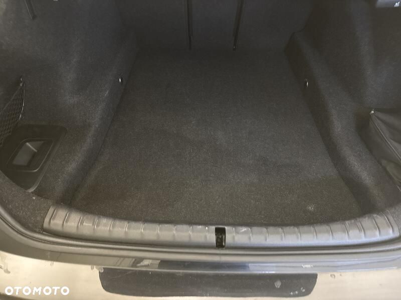 BMW Seria 5 520d xDrive MHEV M Sport sport - 24