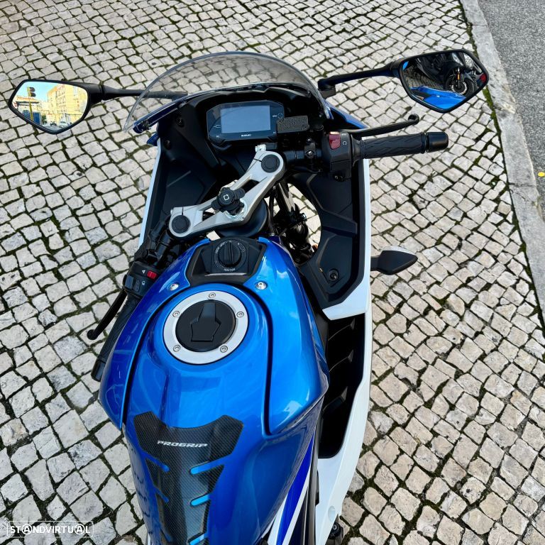 Suzuki GSX-R 125 - 17