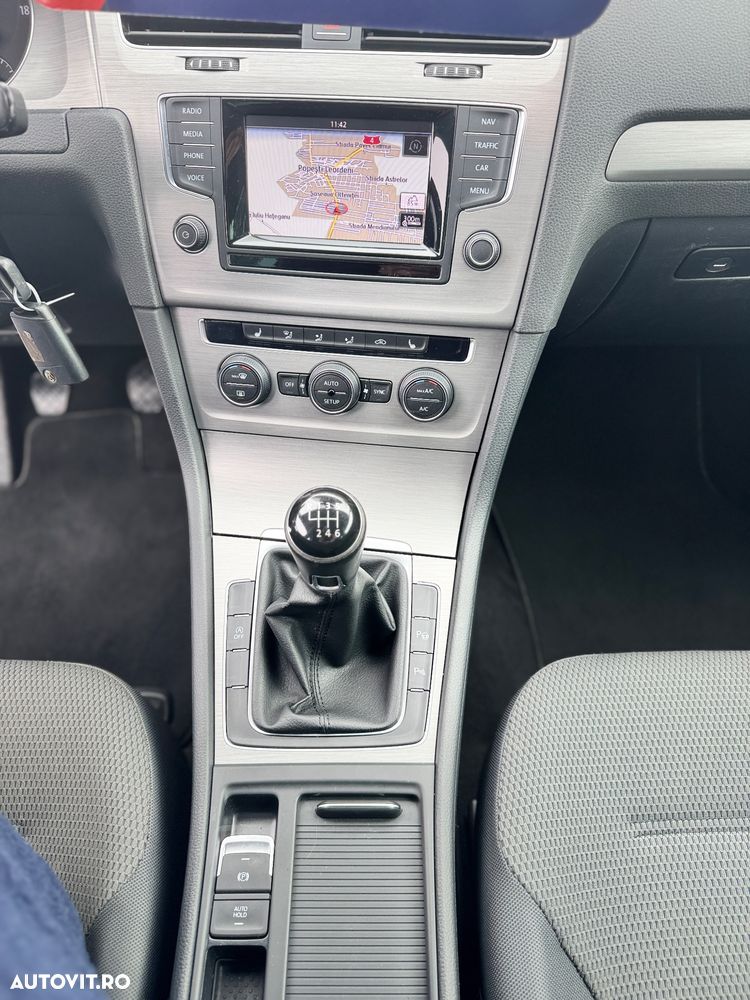 Volkswagen Golf 1.4 TSI BlueMotion Technology Comfortline - 11