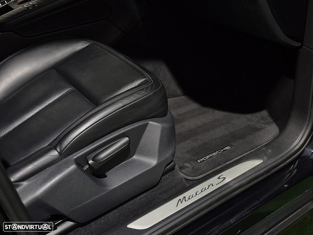 Porsche Macan S - 37