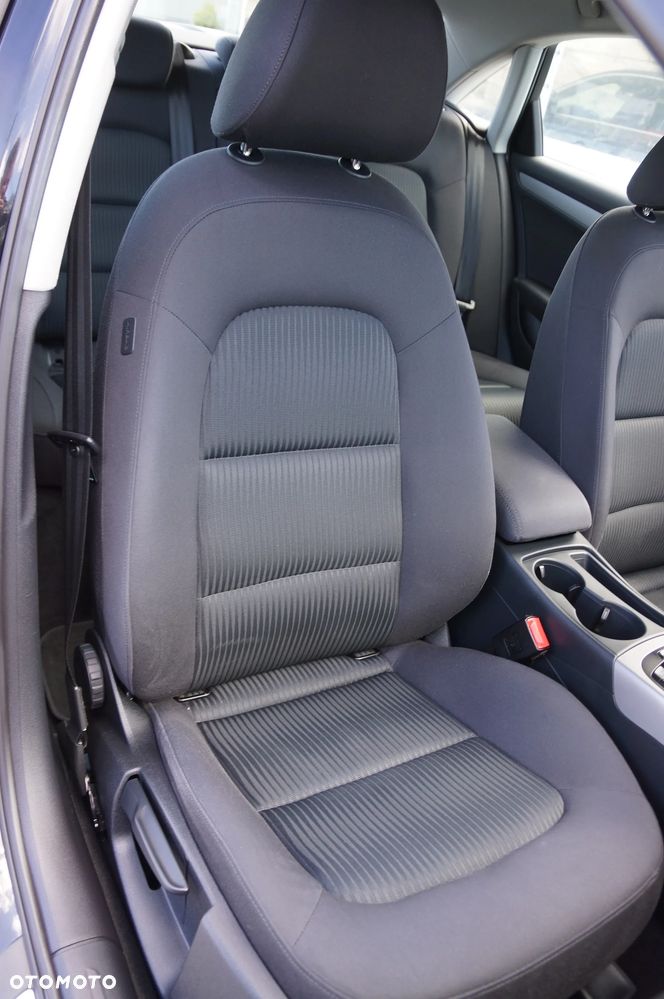 Audi A4 Limousine 2.0 TDI DPF quattro Attraction - 26