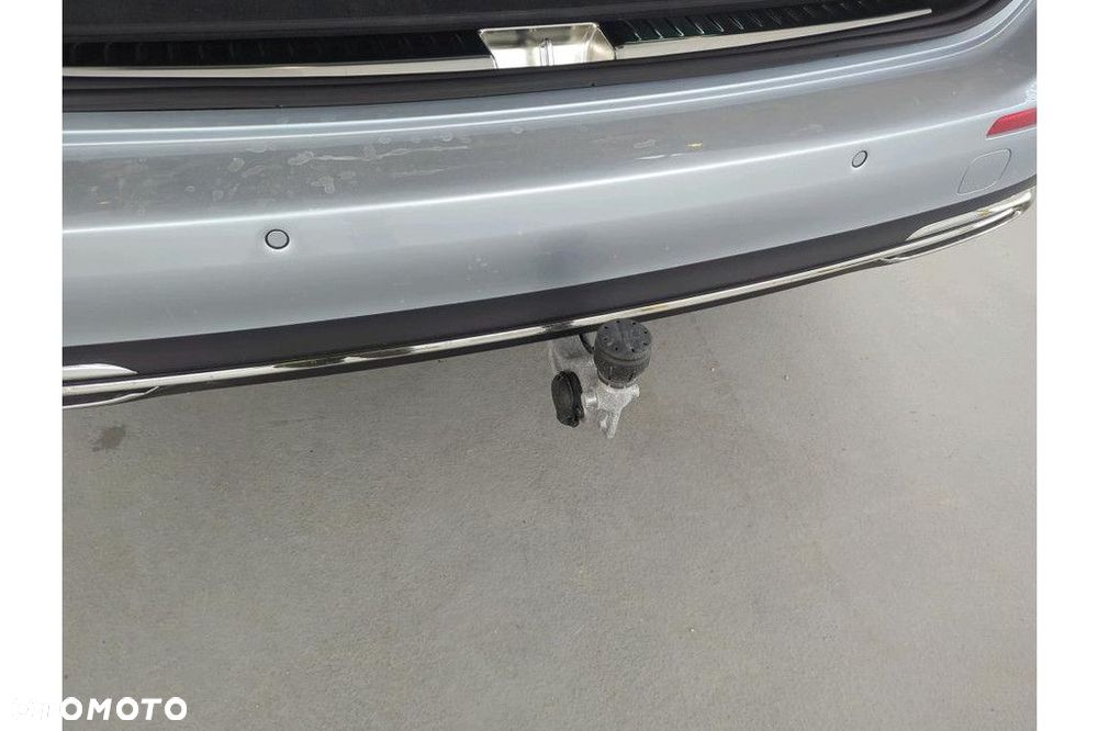 Mercedes-Benz Klasa E - 10