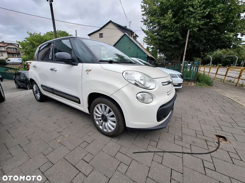 Fiat 500L Urban 1.4 16V Lounge - 1