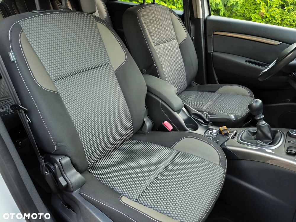 Renault Scenic - 21