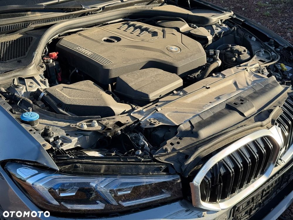 BMW Seria 3 318i - 6