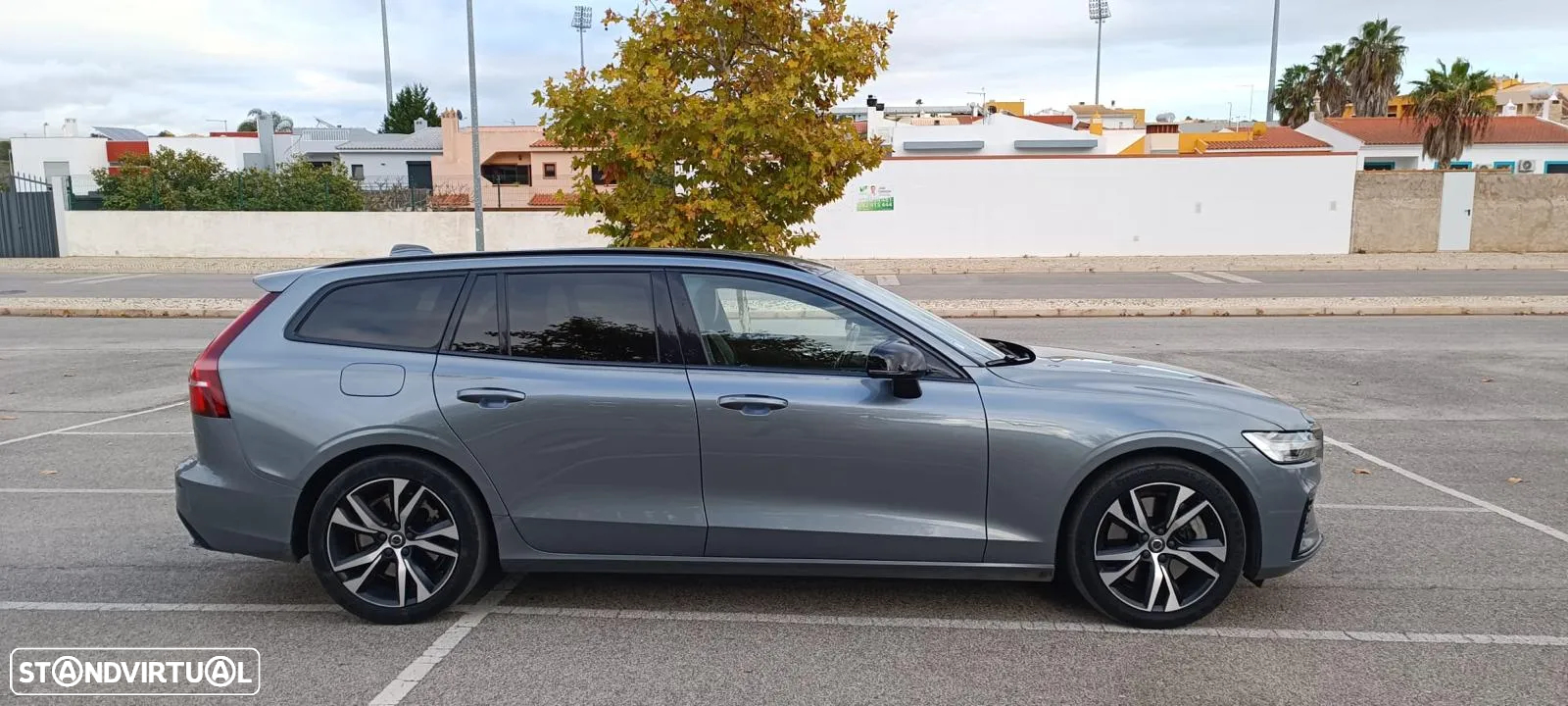 Volvo V60 2.0 T6 AWD TE R-Design - 4