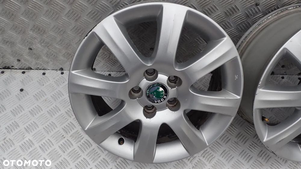 FELGI ALUMINIOWE SKODA 6JX15 ET 43 5J0601025G - 4