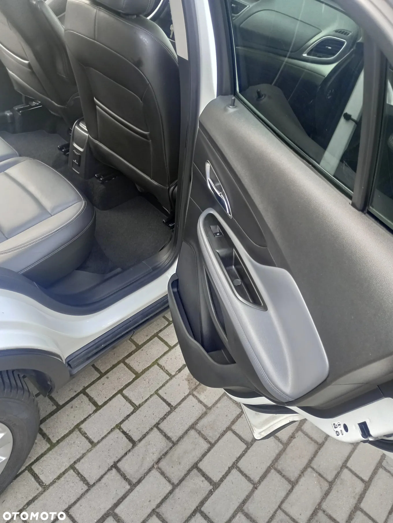 Opel Mokka 1.6 CDTI Cosmo S&S - 27