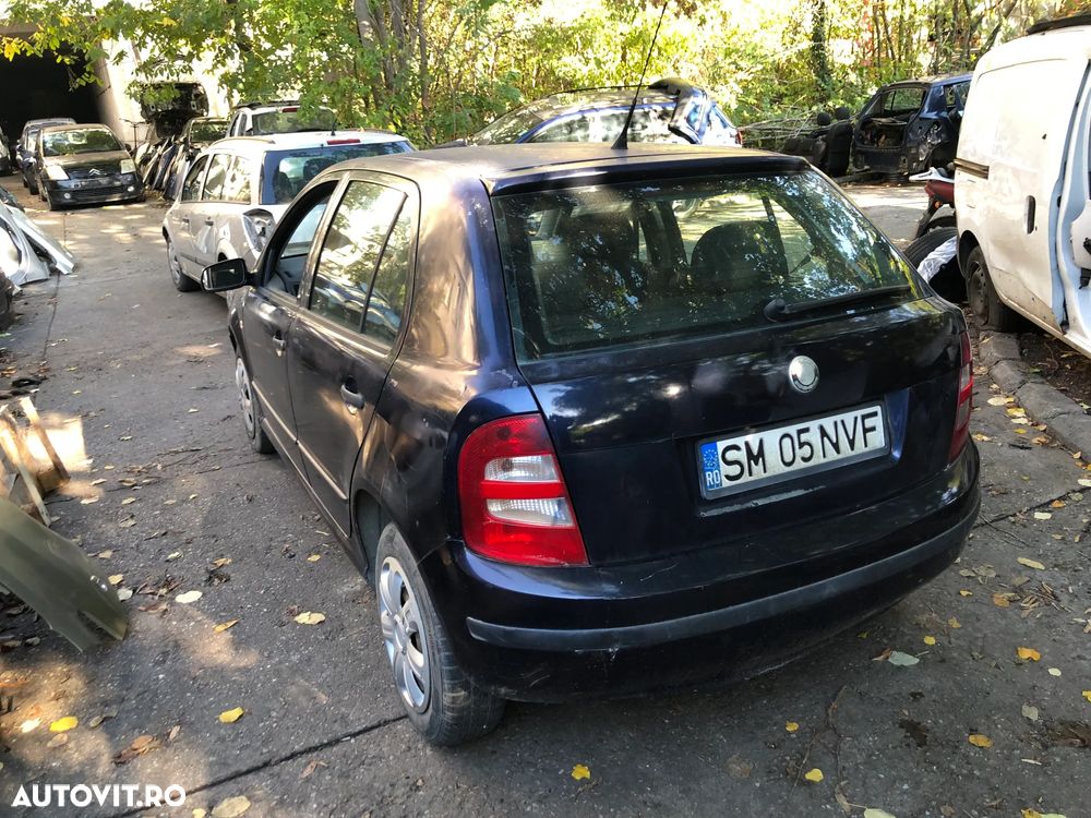 Dezmembrez Skoda Fabia 1 non facelift albastru 2003 1,2 benzina AWY 40KW - 4