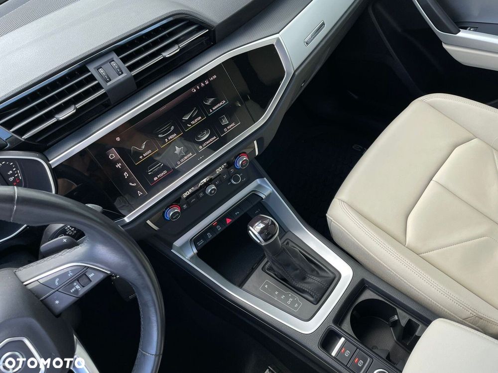 Audi Q3 - 30