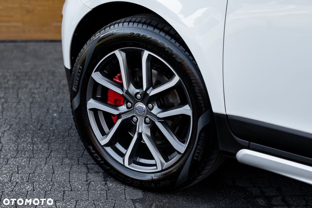 Volvo XC 60 D4 AWD Summum - 17