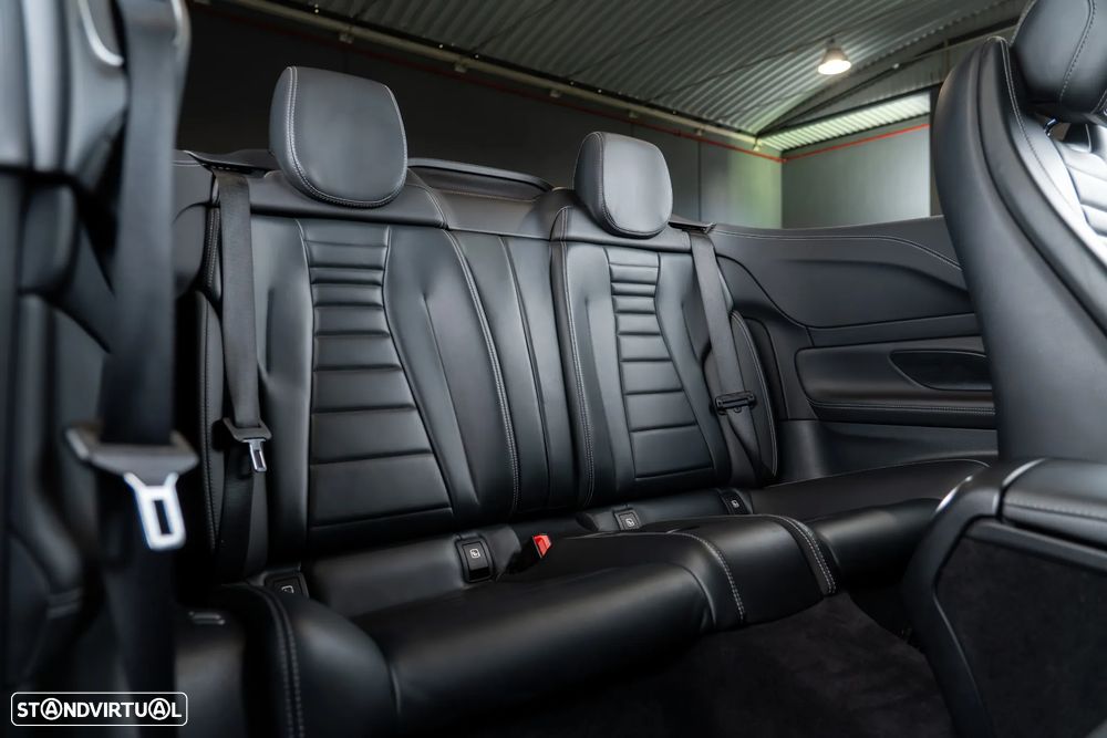 Mercedes-Benz E 300 - 31