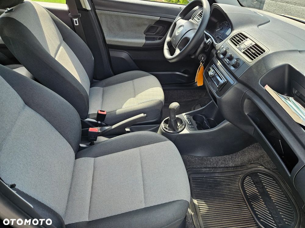 Skoda Roomster 1.2 12V HTP - 12