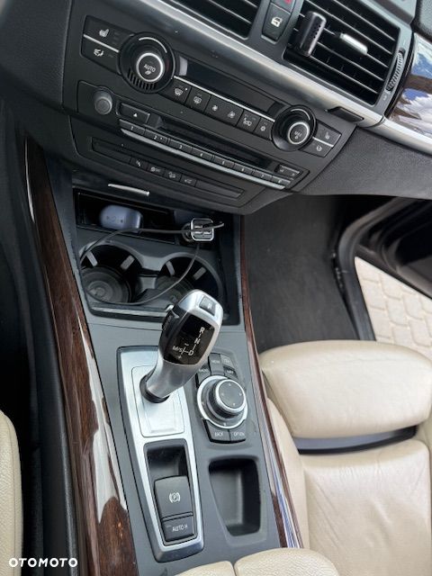 BMW X5 xDrive30d - 11
