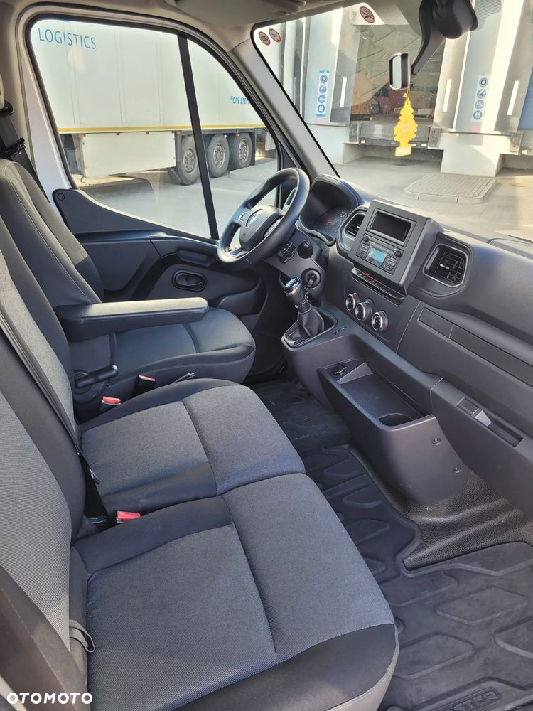 Renault Master - 13