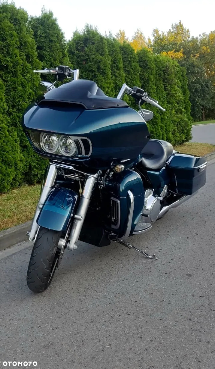 Harley-Davidson Touring Road Glide - 12