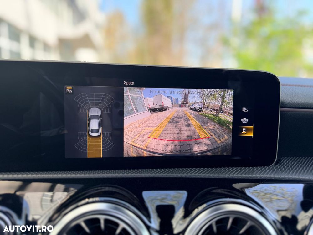 Mercedes-Benz CLA 200 7G-DCT AMG Line - 18