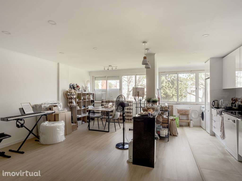 Apartamento T2 totalmente remodelado, no centro de Oeiras - Grande imagem: 2/20