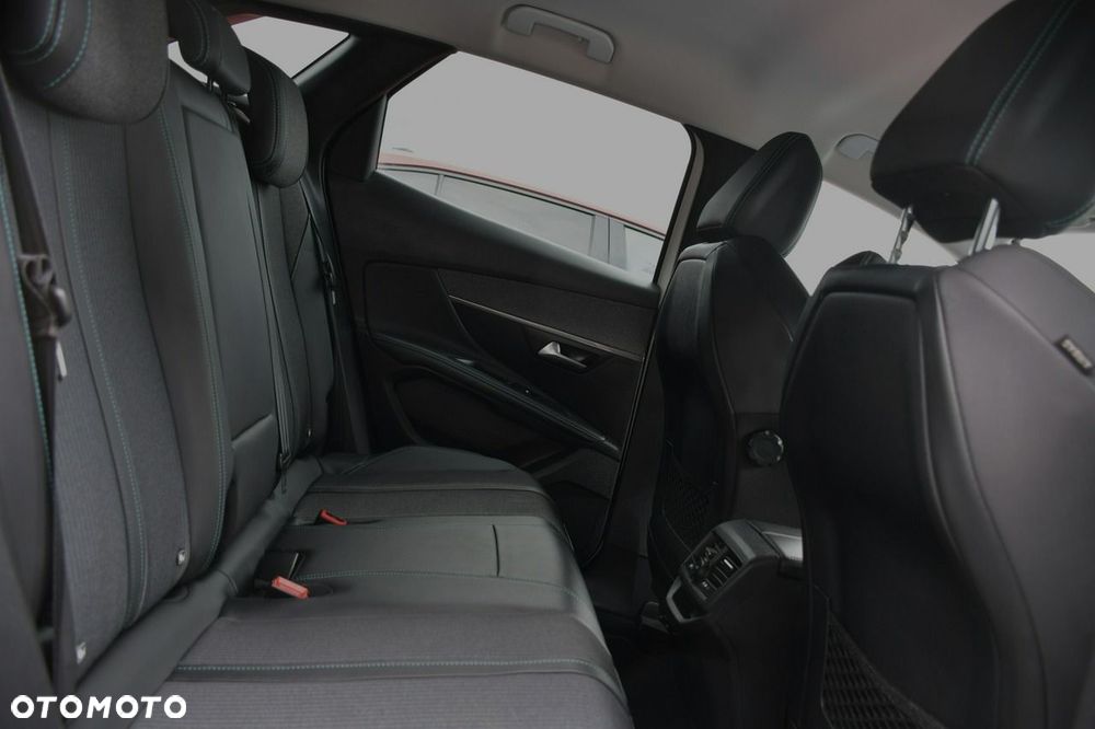 Peugeot 3008 1.6 PureTech Hybrid PHEV Allure Pack S&S EAT8 - 20