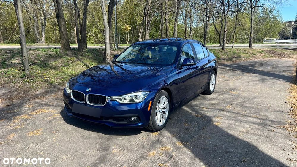 BMW Seria 3 320i Edition Luxury Line Purity - 3