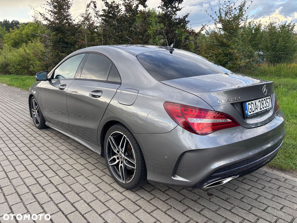 Mercedes-Benz CLA 200 7G-DCT AMG Line - 4