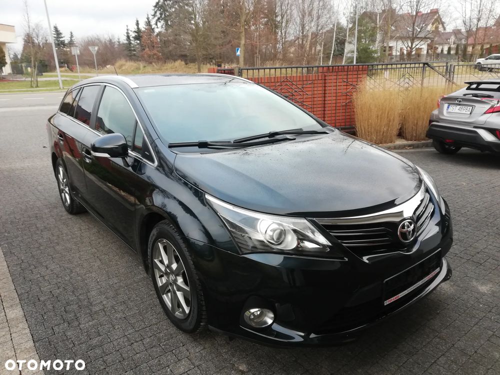 Toyota Avensis - 4