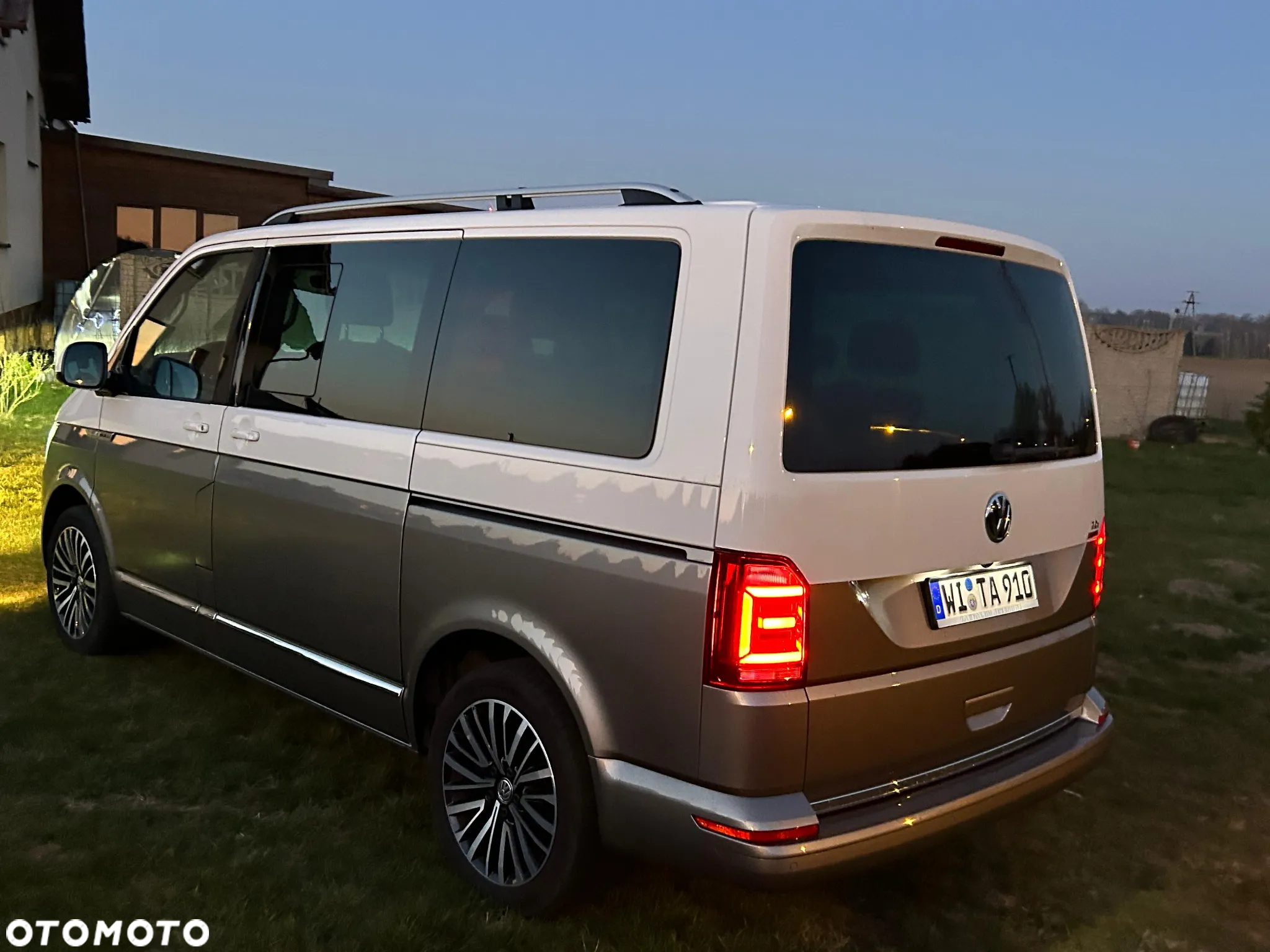 Volkswagen Multivan 2.0 BiTDI L1 Highline 4Motion DSG - 14