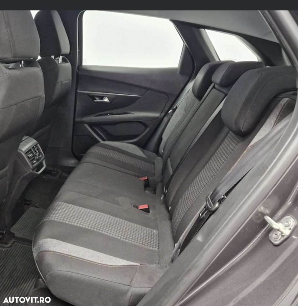 Peugeot 3008 1.5 BlueHDI 130 EAT8 Active Pack - 6