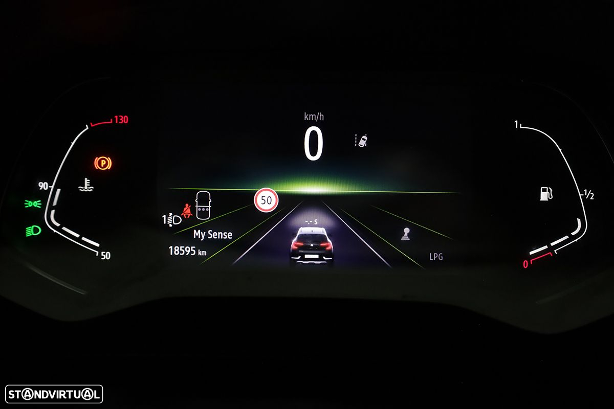 Renault Captur 1.0 TCe Techno Bi-Fuel - 16