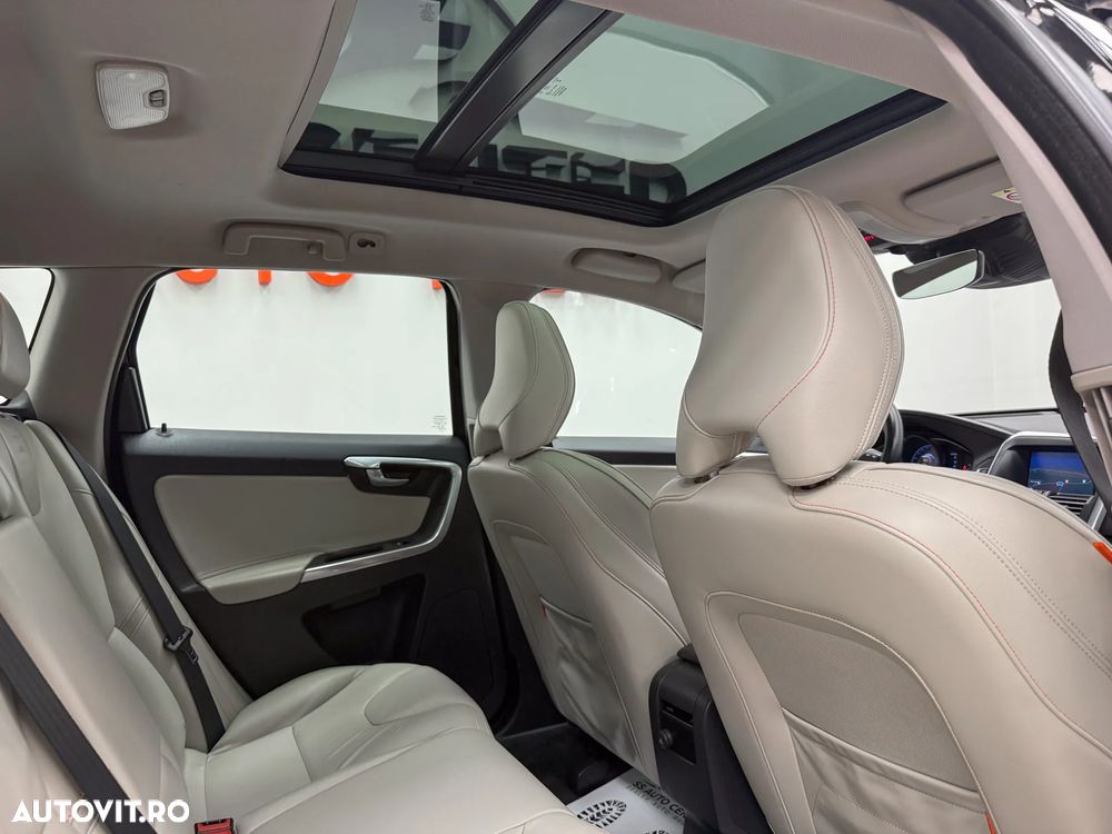 Volvo XC 60 D3 Ocean Race - 9