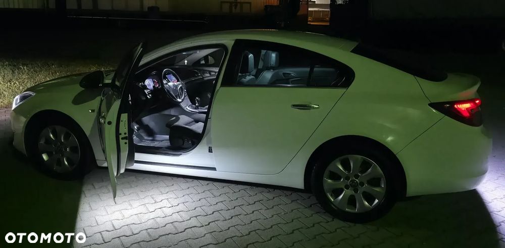 Opel Insignia 1.6 T Cosmo S&S - 21
