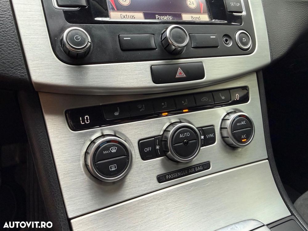 Volkswagen Passat 1.6 TDI BlueMotion Technology Trendline - 11