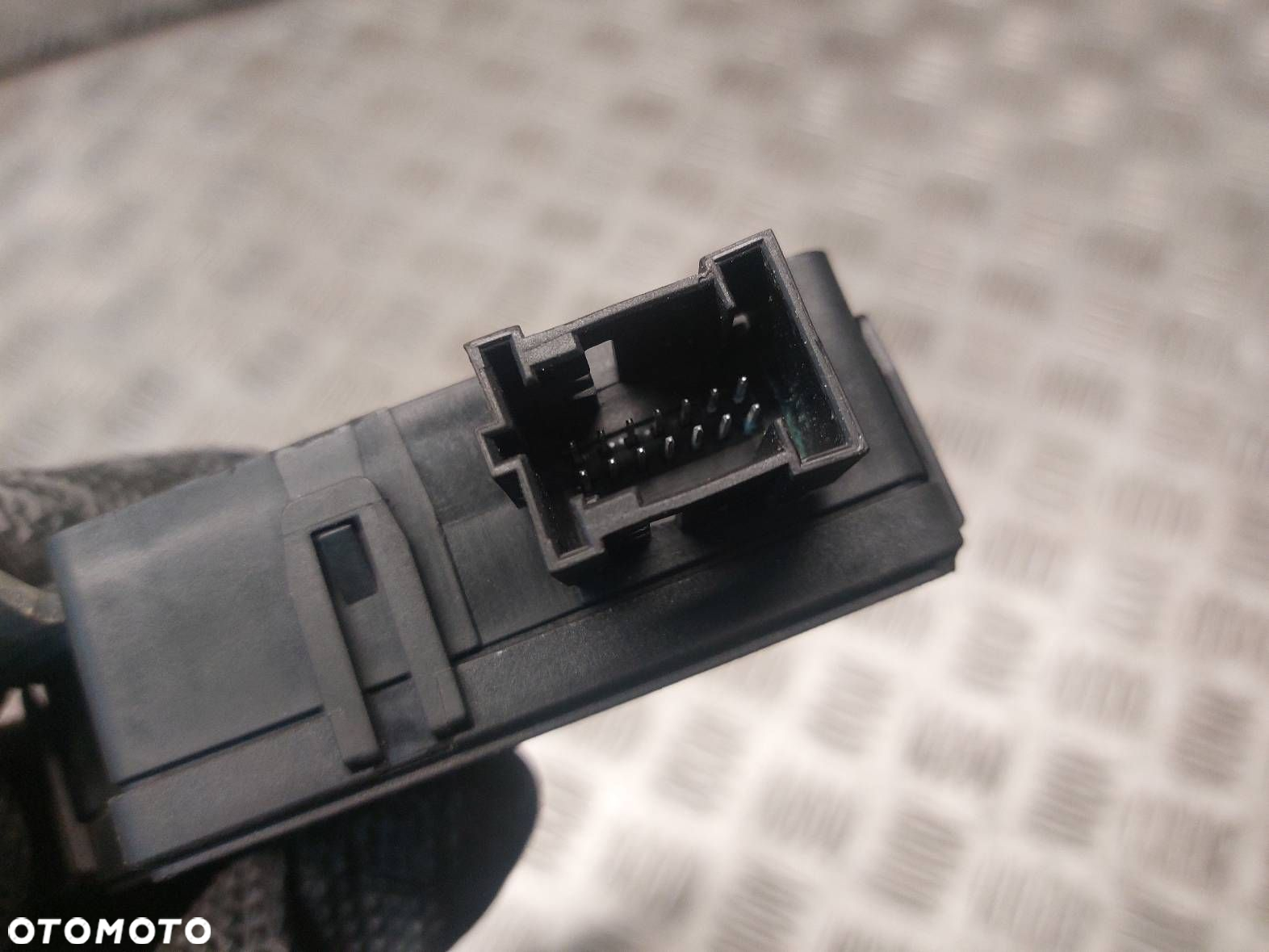 MODUŁ STEROWNIK AKUMULATORA AUDI A6 C6 4F0915181A 4F0971235 - 4