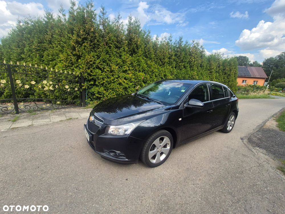 Chevrolet Cruze - 1