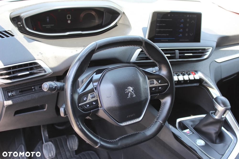 Peugeot 5008 BlueHDi 120 Allure - 14