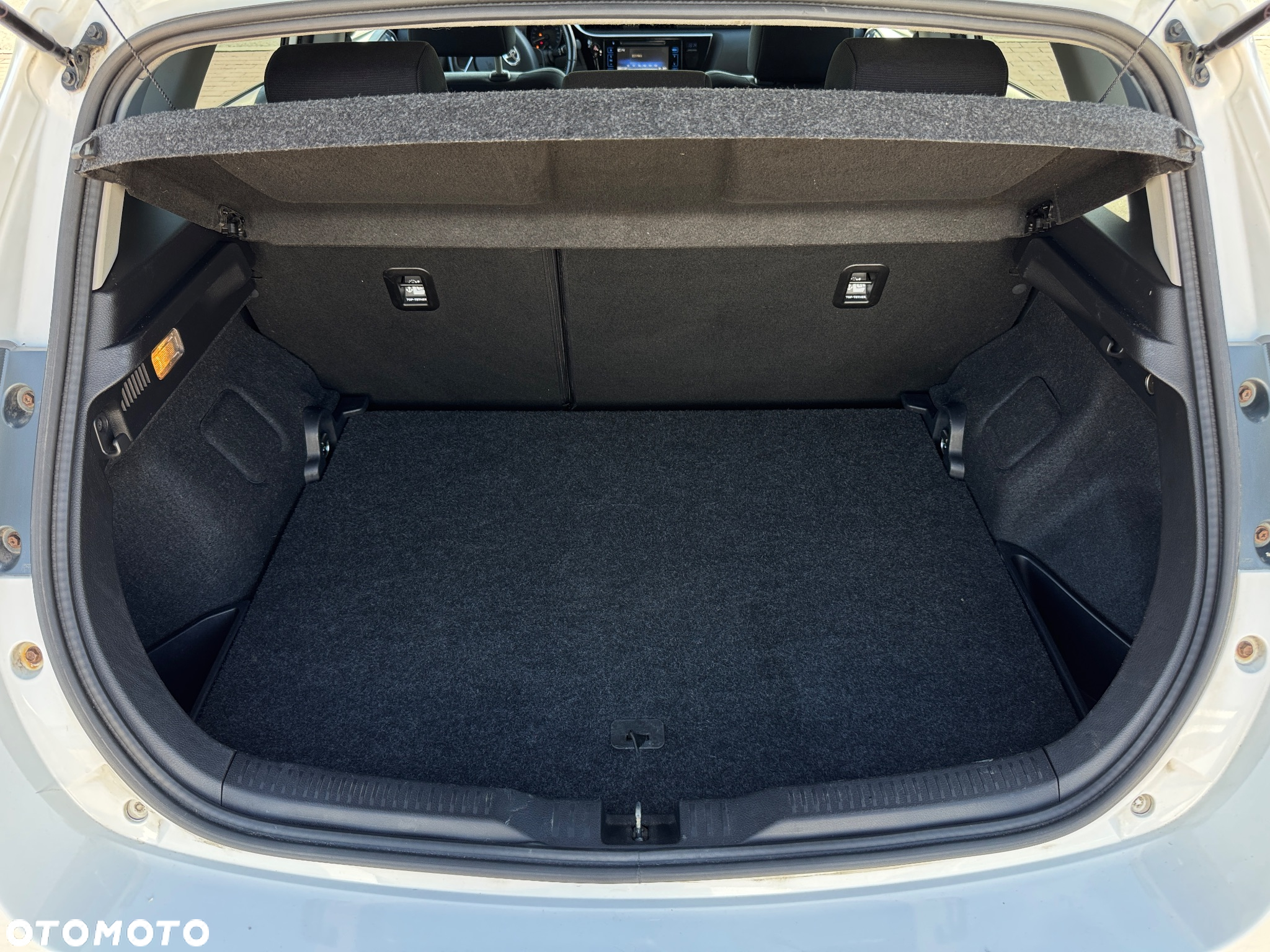 Toyota Auris 1.2 T Dynamic - 11