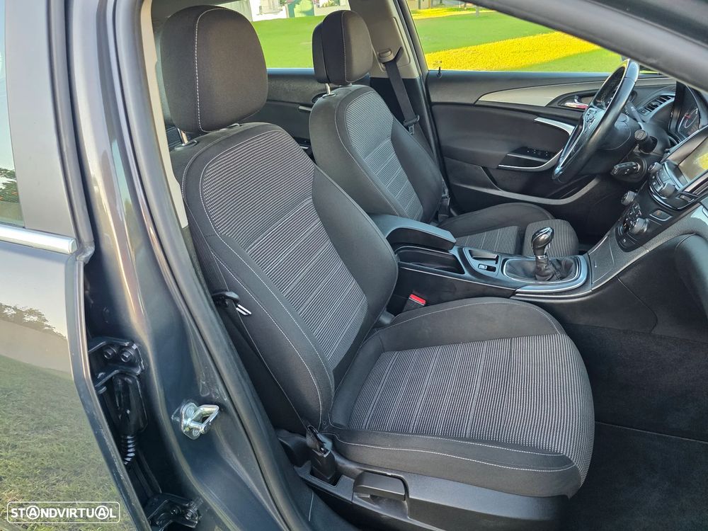 Opel Insignia Sports Tourer 2.0 CDTi Executive S/S - 18