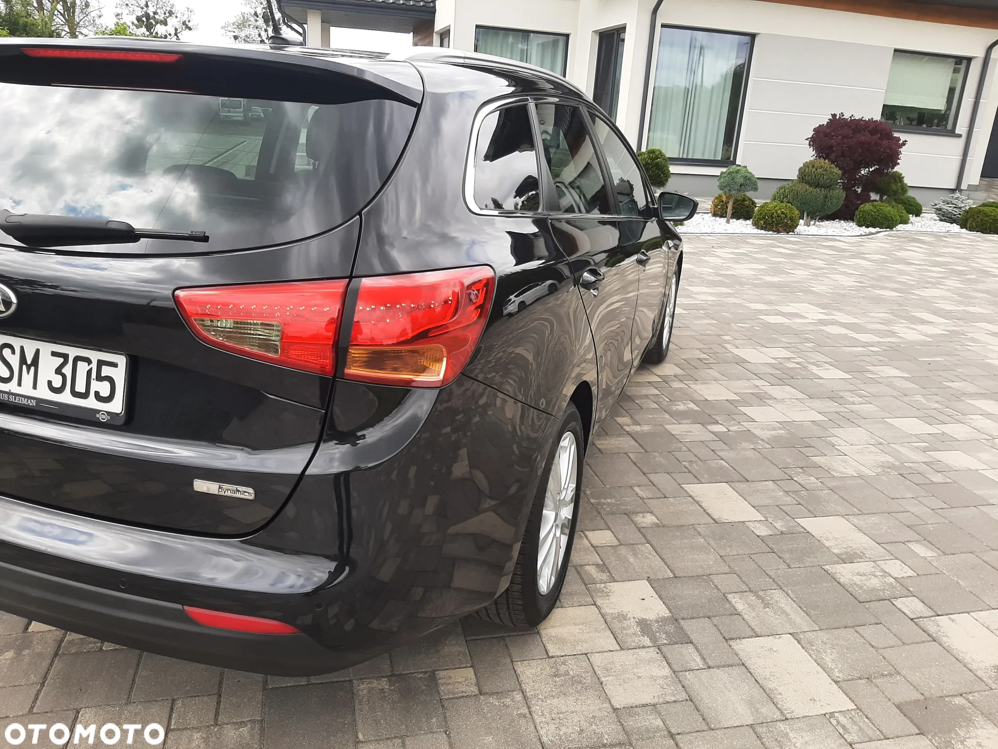 Kia Ceed 1.6 CRDi 128 Platinum Edition - 10