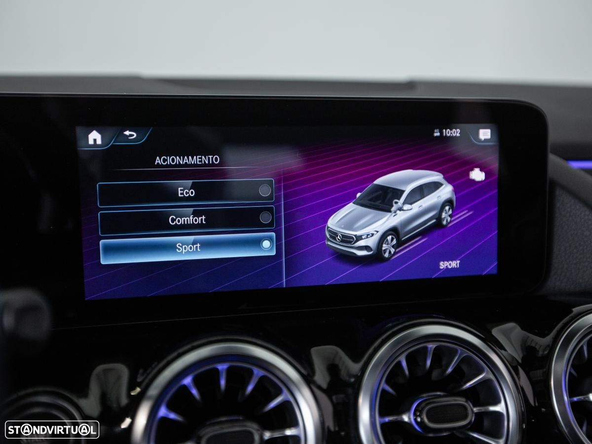 Mercedes-Benz EQA 300 4Matic Progressive - 28