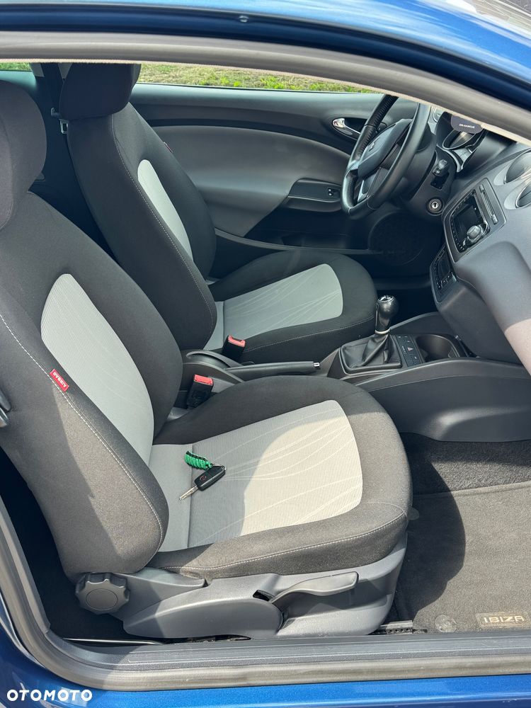 Seat Ibiza SC 1.4 16V Style - 8