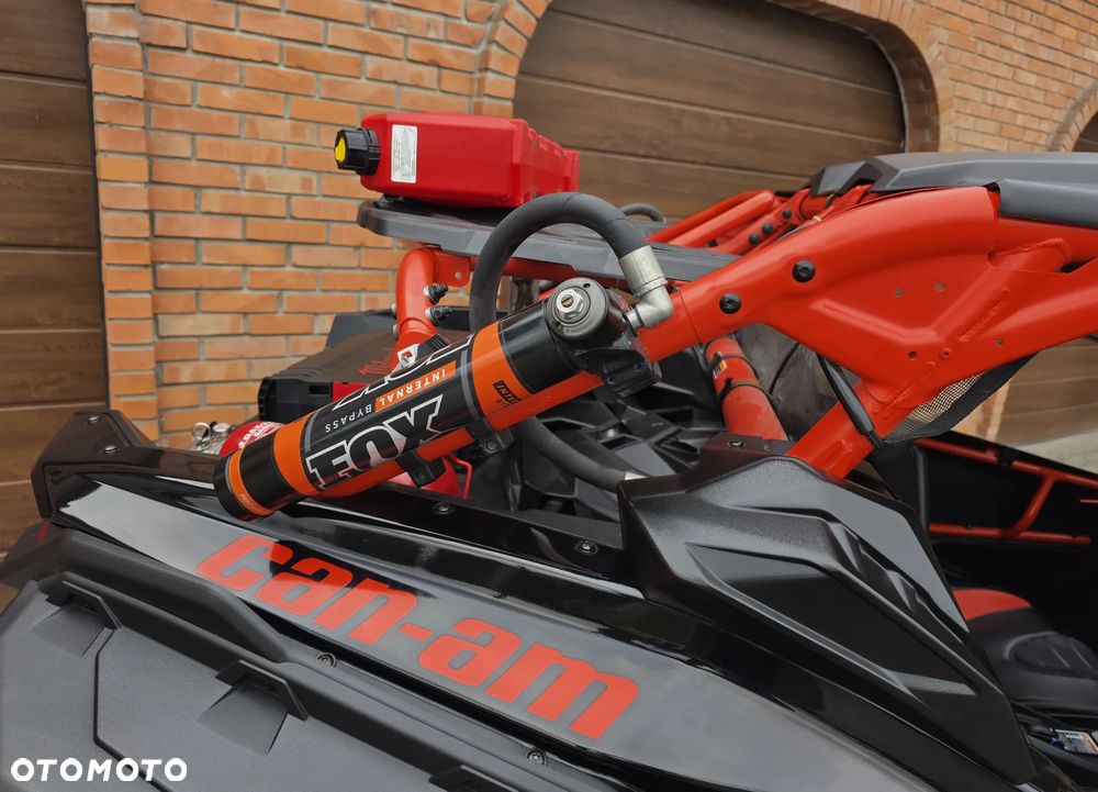 Can-Am Maverick - 29