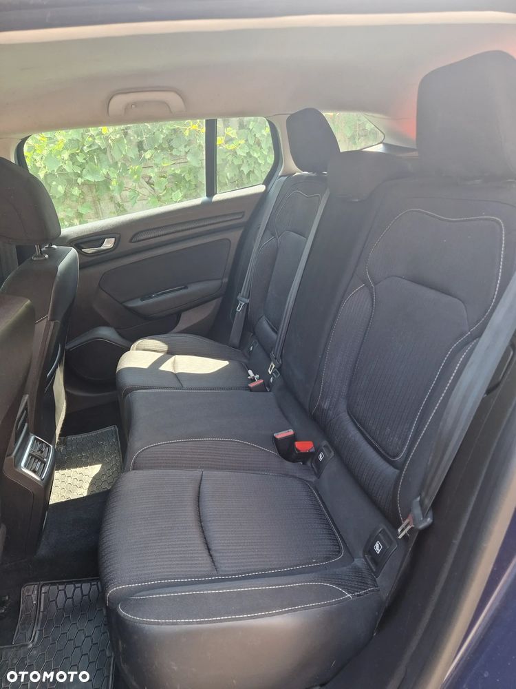 Renault Megane 1.5 Blue dCi Intens EDC - 17