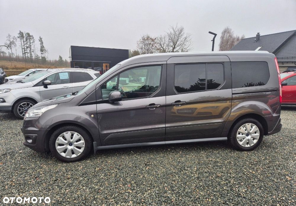 Ford Tourneo Connect Grand - 21