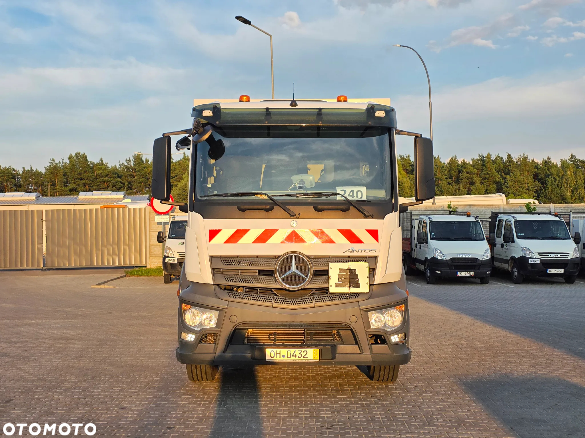 Mercedes-Benz ANTOS 2633 FAUN Variopress 524 II EURO 6 z DE - 2