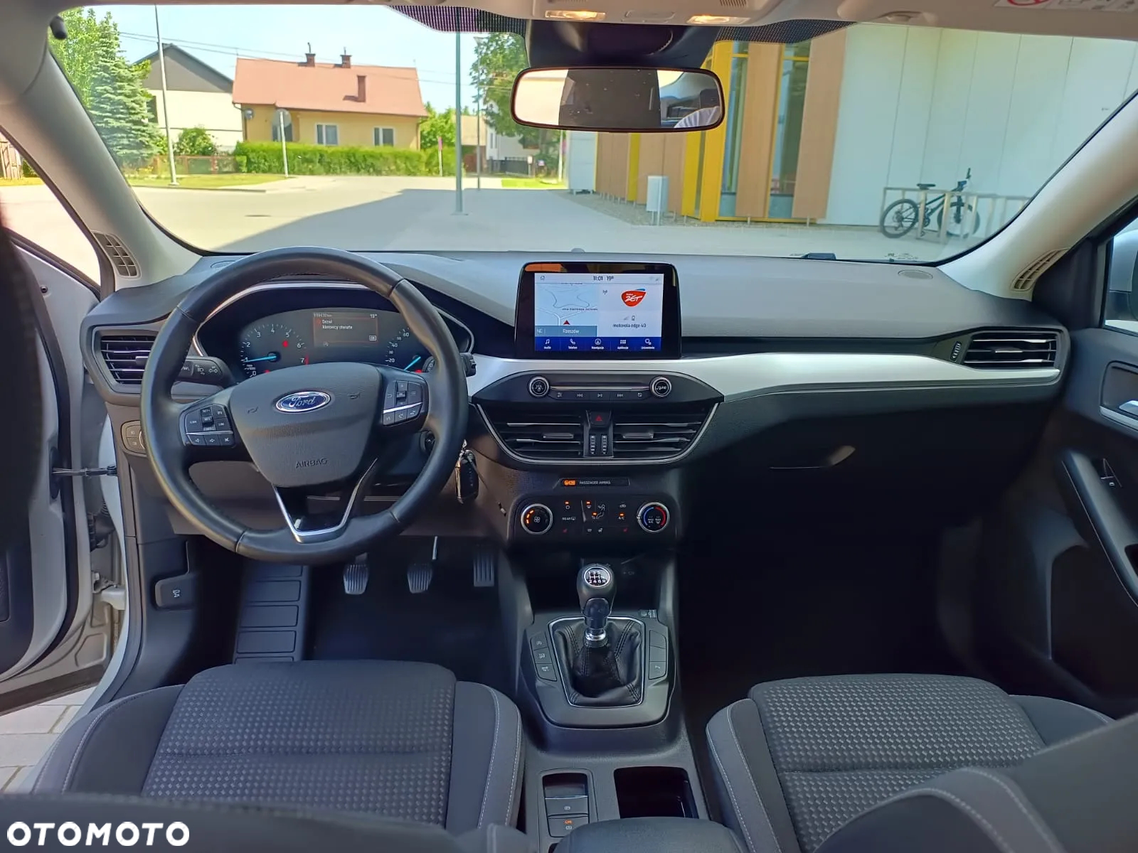 Ford Focus 1.0 EcoBoost Connected - 16
