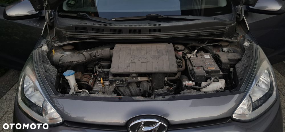 Hyundai i10 1.0 BlueDrive Comfort - 30