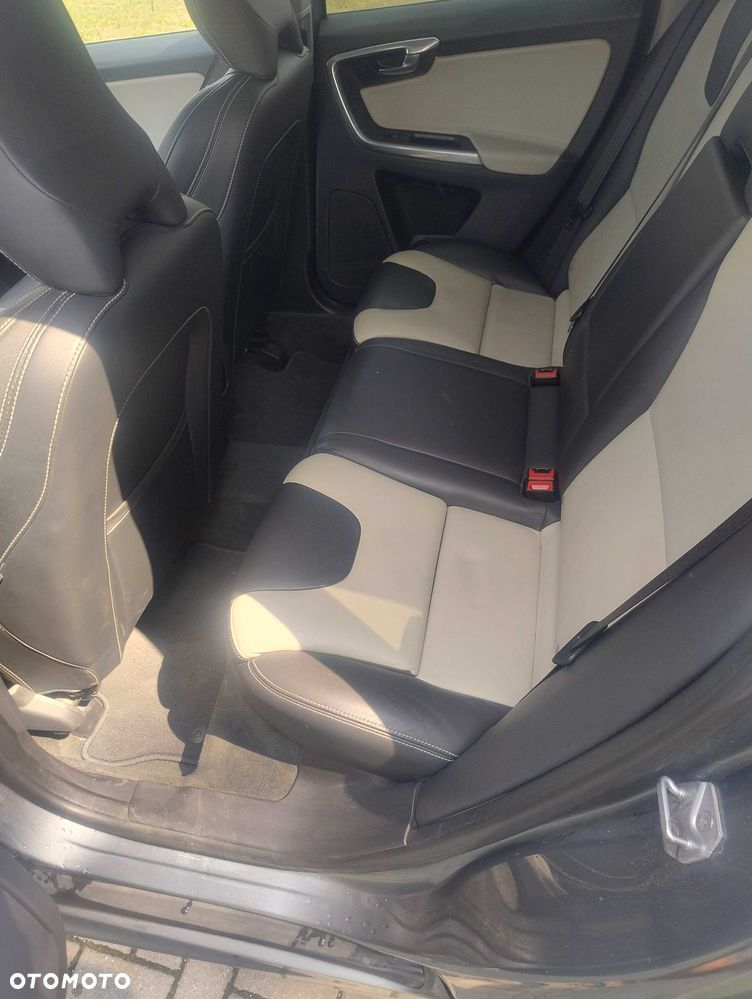 Volvo XC 60 - 5