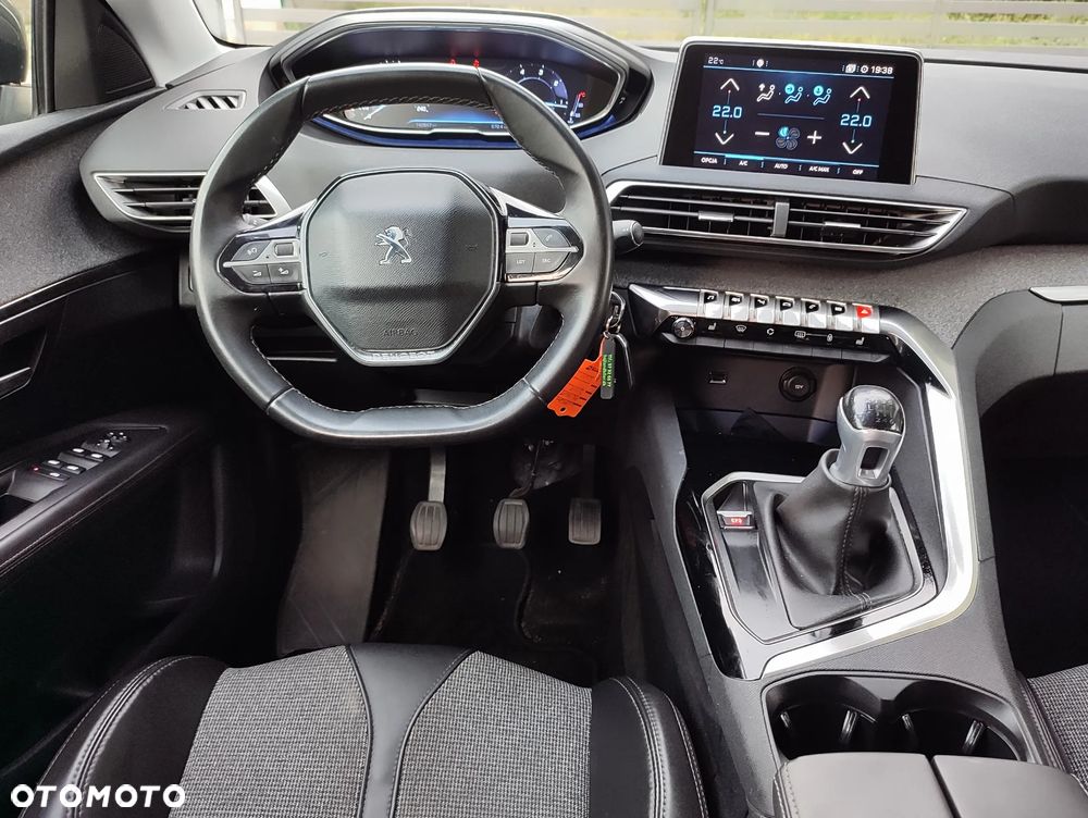 Peugeot 3008 - 10